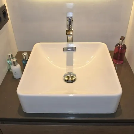 Teleporte לינה וארוחת בוקר לה ג'ט