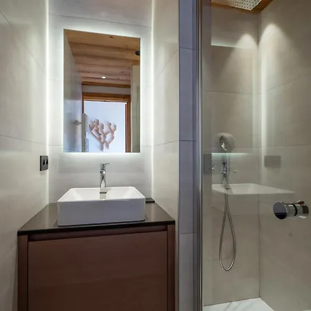 Teleporte Jacuzzi Hammam Cheminee 14 Pers - Multipass 4* לה ג'ט