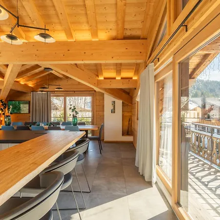 Teleporte Jacuzzi Hammam Cheminee 14 Pers - Multipass Bed and Breakfast Les Gets