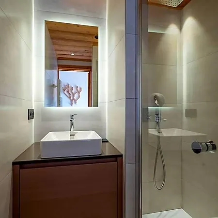 Bed and breakfast Téléporté Jacuzzi Hammam Cheminée 14 Personnes Max 4*